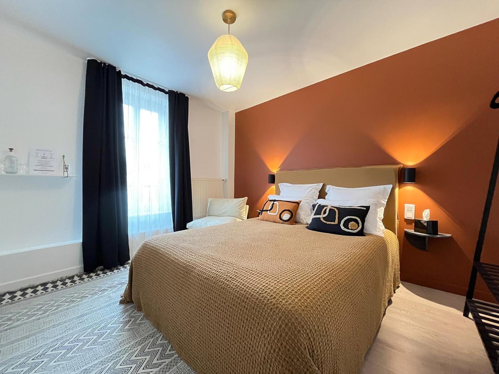 Hotel Du Commerce Cluny Luaran gambar